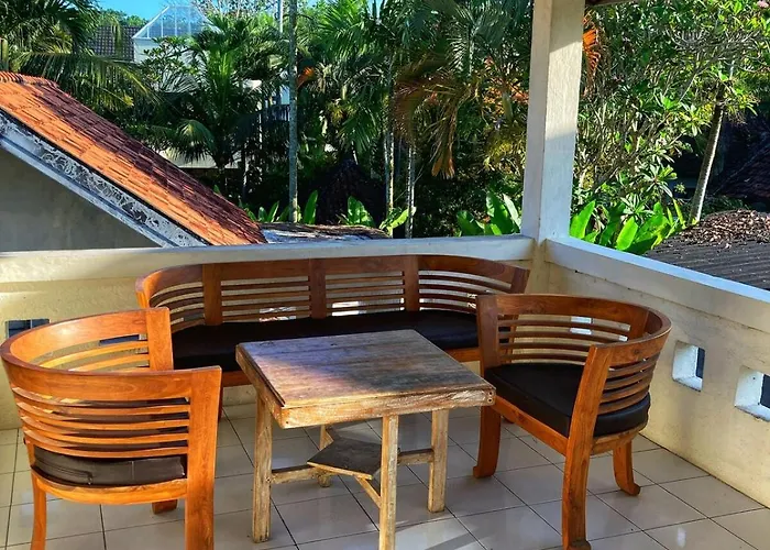 Private In Ubud's Neighborhood * ウブド